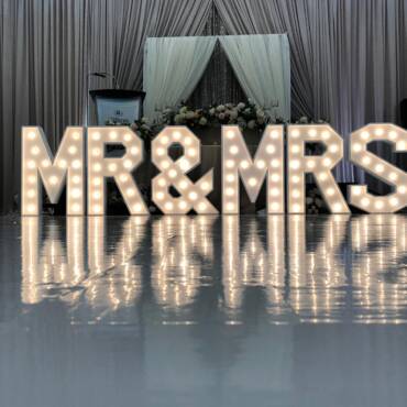 MR & MRS Light Up Letters
